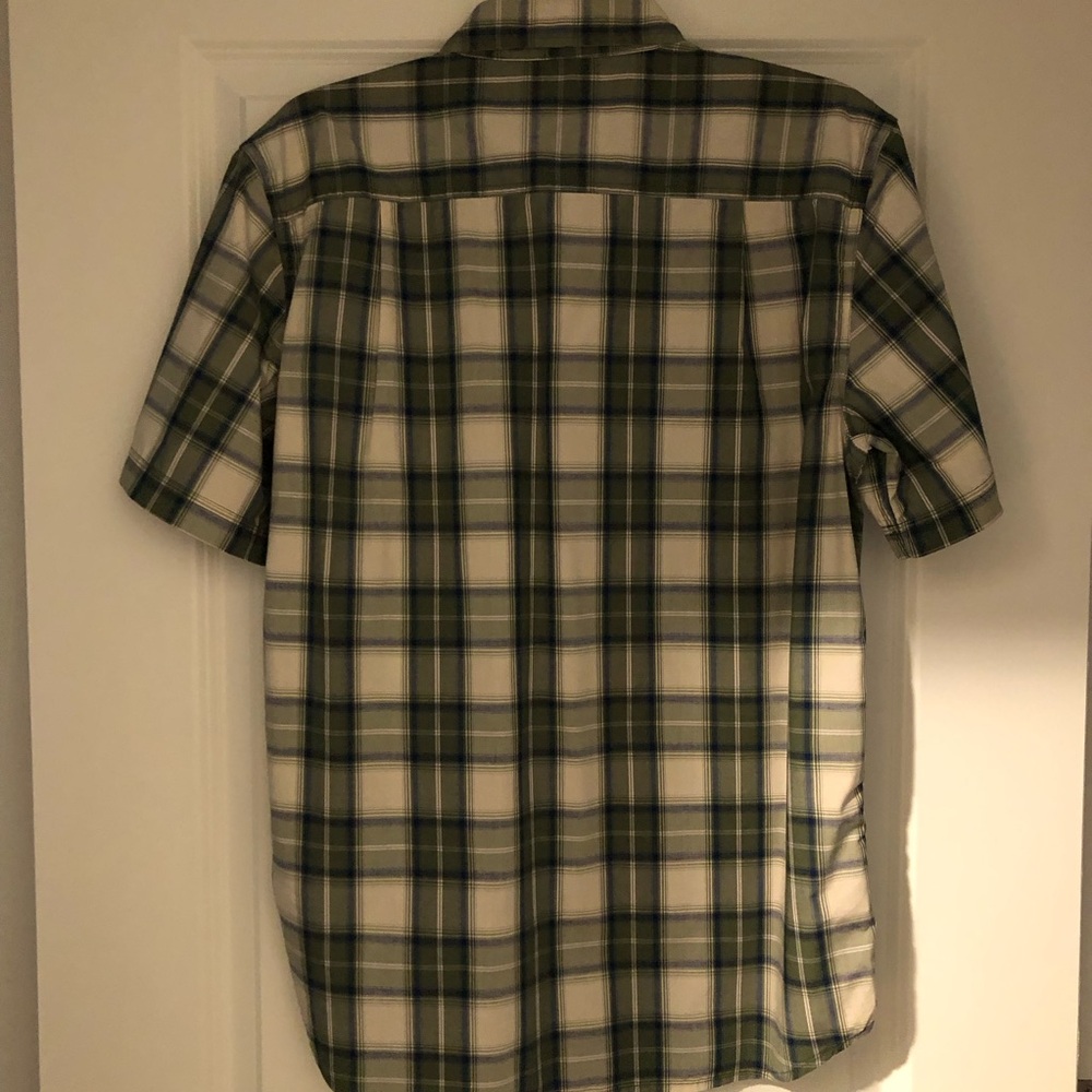 Carhartt Men's Green Plaid Short Sleeve Shirt - Picture 2 of 7